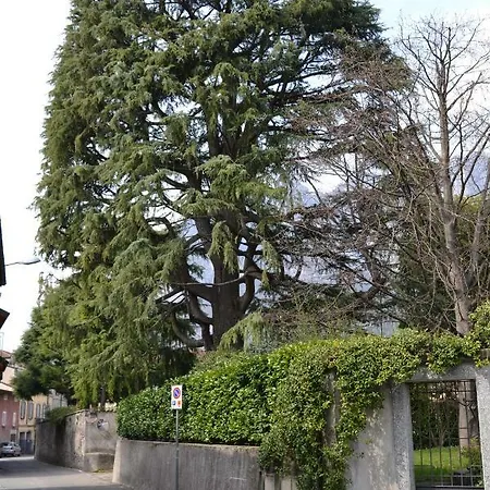 Casa Del Cedro - Cedar House 펜션 *